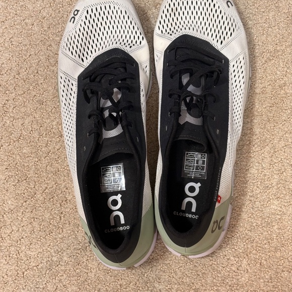 On Cloudboom Running shoes green black white 11.5 main image 6